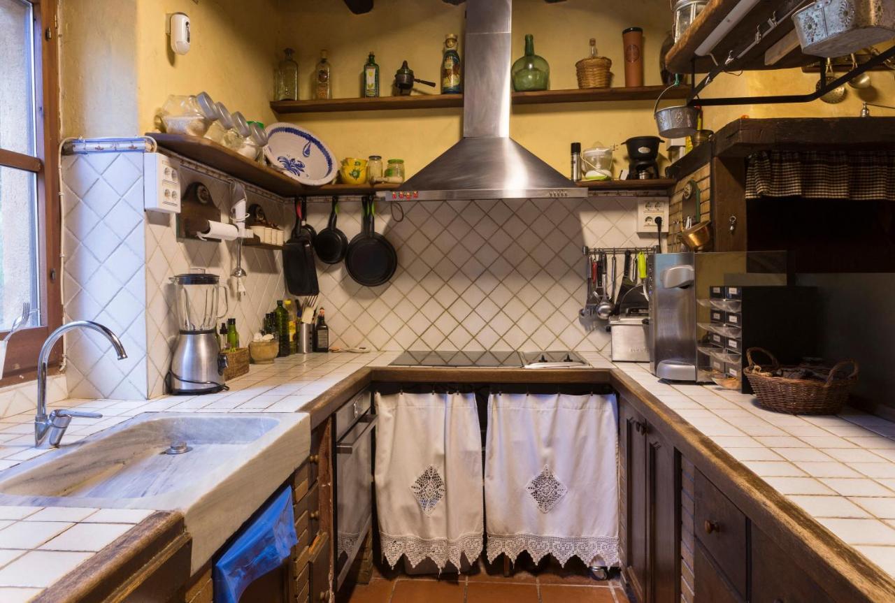 Casa Rural Can Jepet La Cellera de Ter Ngoại thất bức ảnh